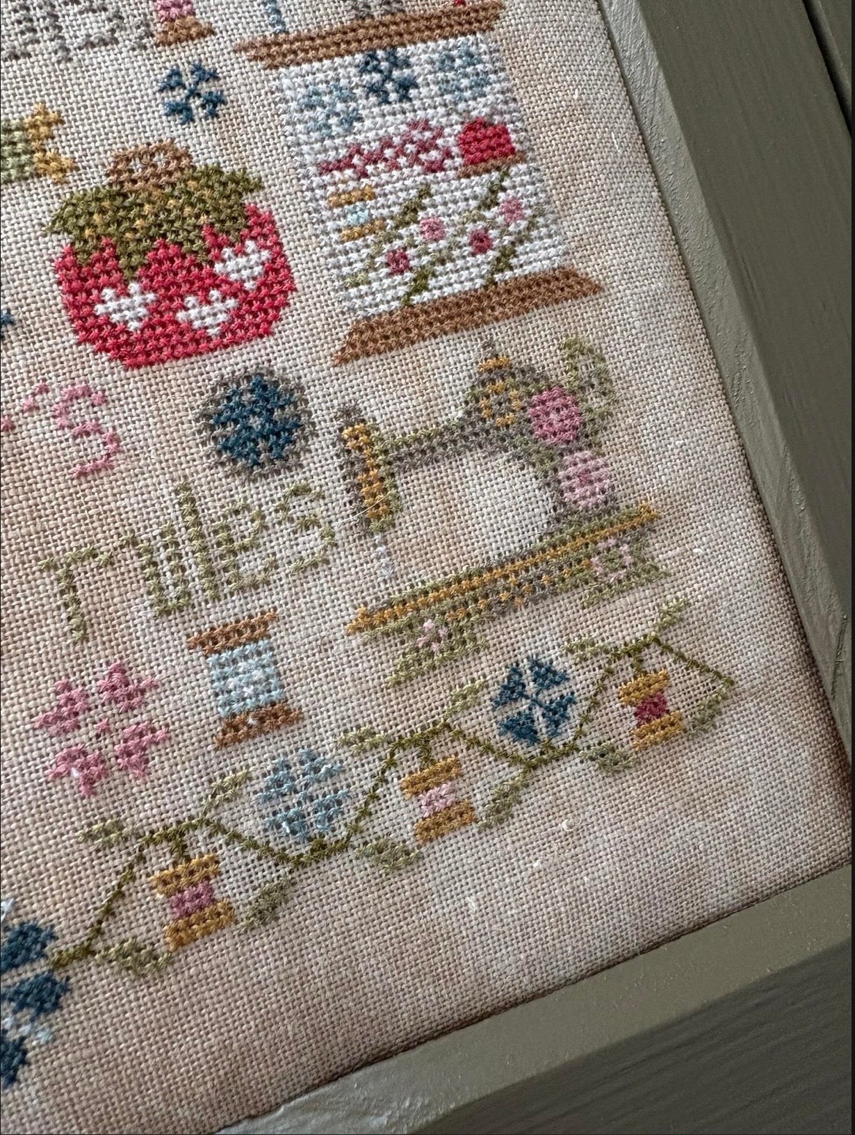 A Stitcher's Rules pattern by Pansy Patch Quilts and Stitchery