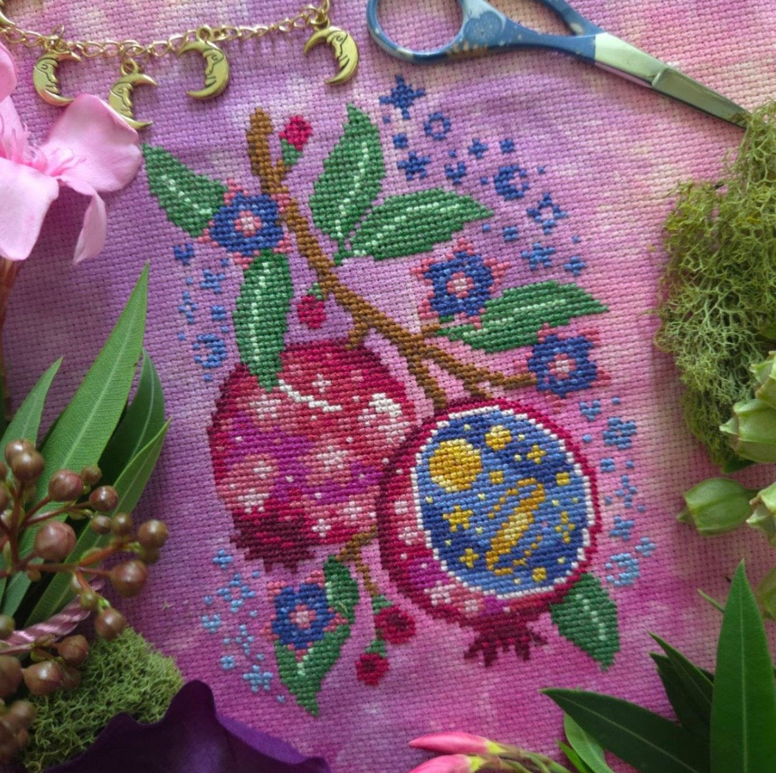 Starry Pomegranate pattern by BAD Stitch