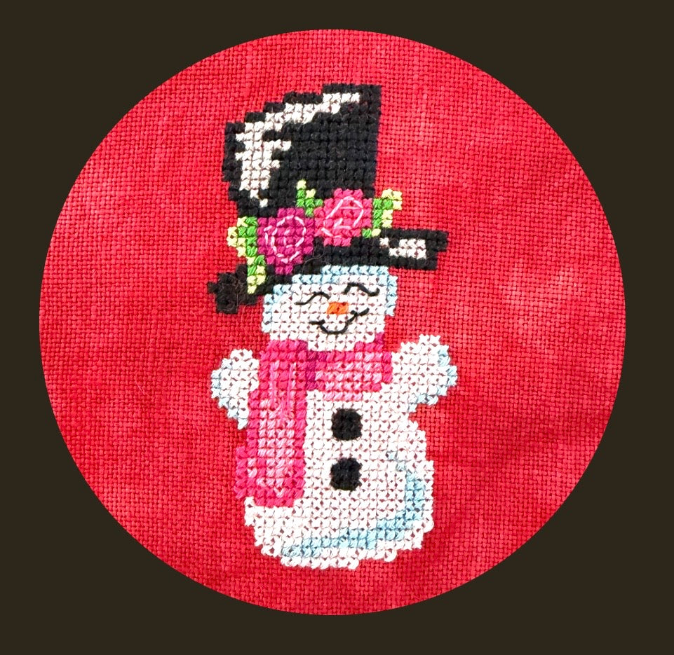 Snowy pattern by Luhu Stitches