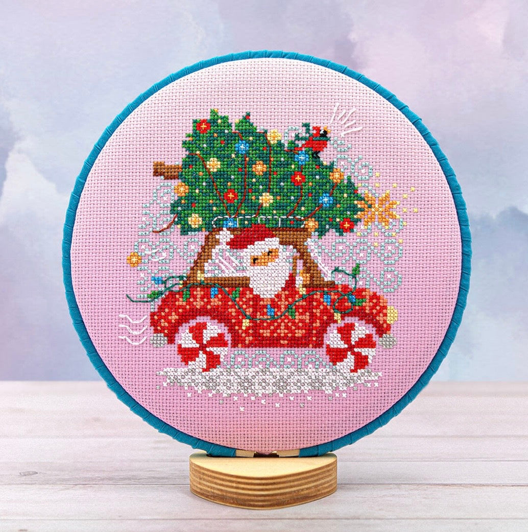 Santa’s Coming to Town pattern by Counting Puddles