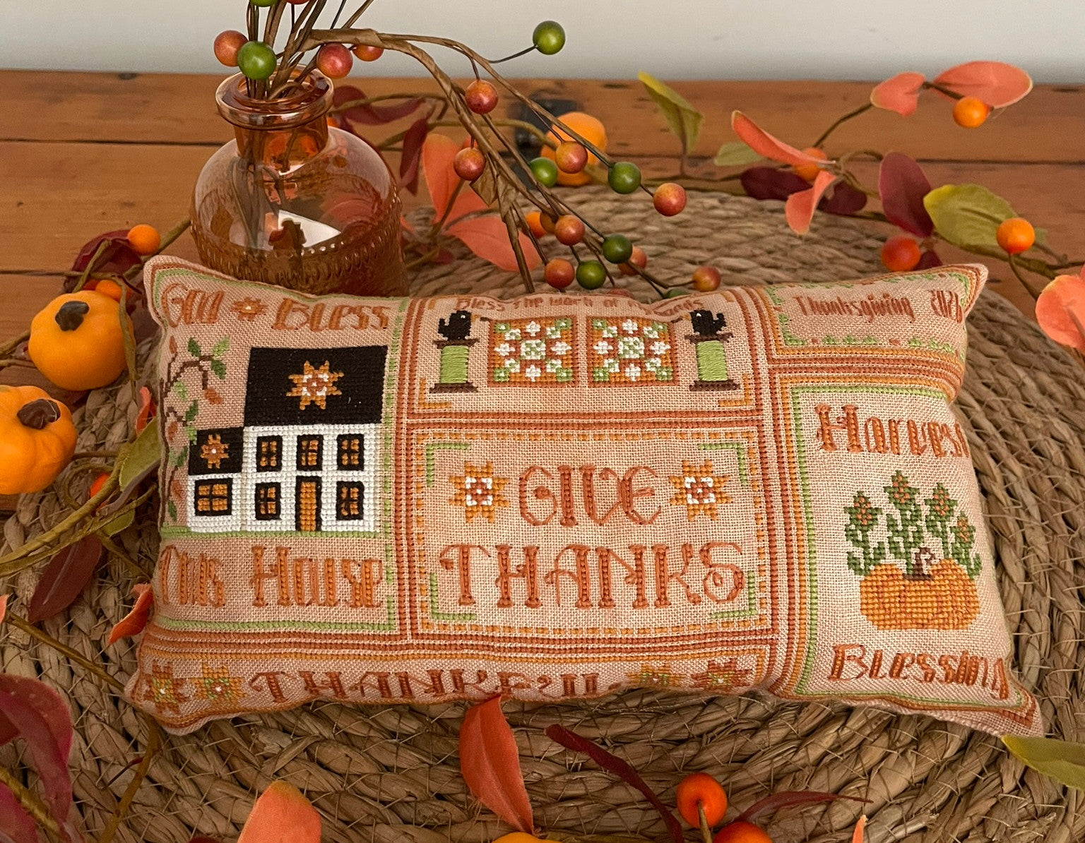 God Bless This House pattern by Mani di Donna