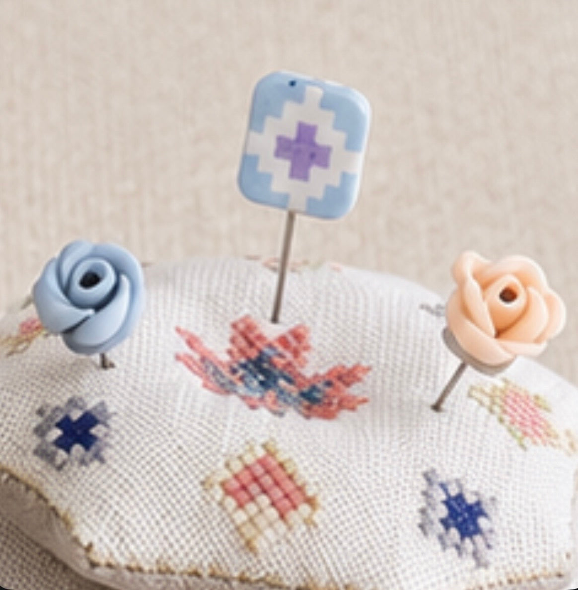 Quaker Star Sewing Box Pin Set by MTV Cross Stitch Designs