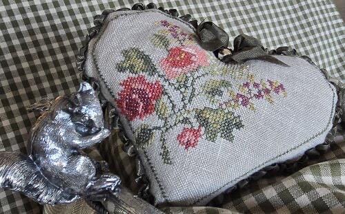 Autumn Abundance Kit pattern by Samplers Not Forgotten