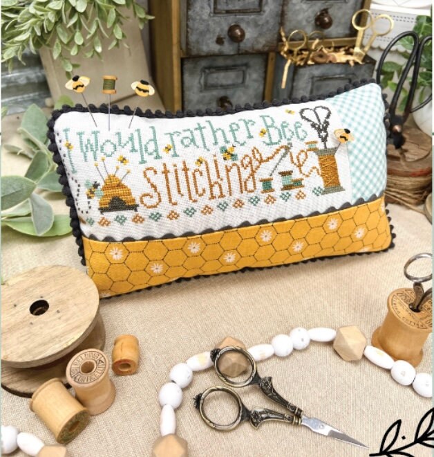 I would rather bee Stitching pattern by Primrose Cottage Stitches
