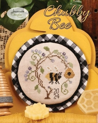 Chubby Bee pattern by Jeanette Douglas